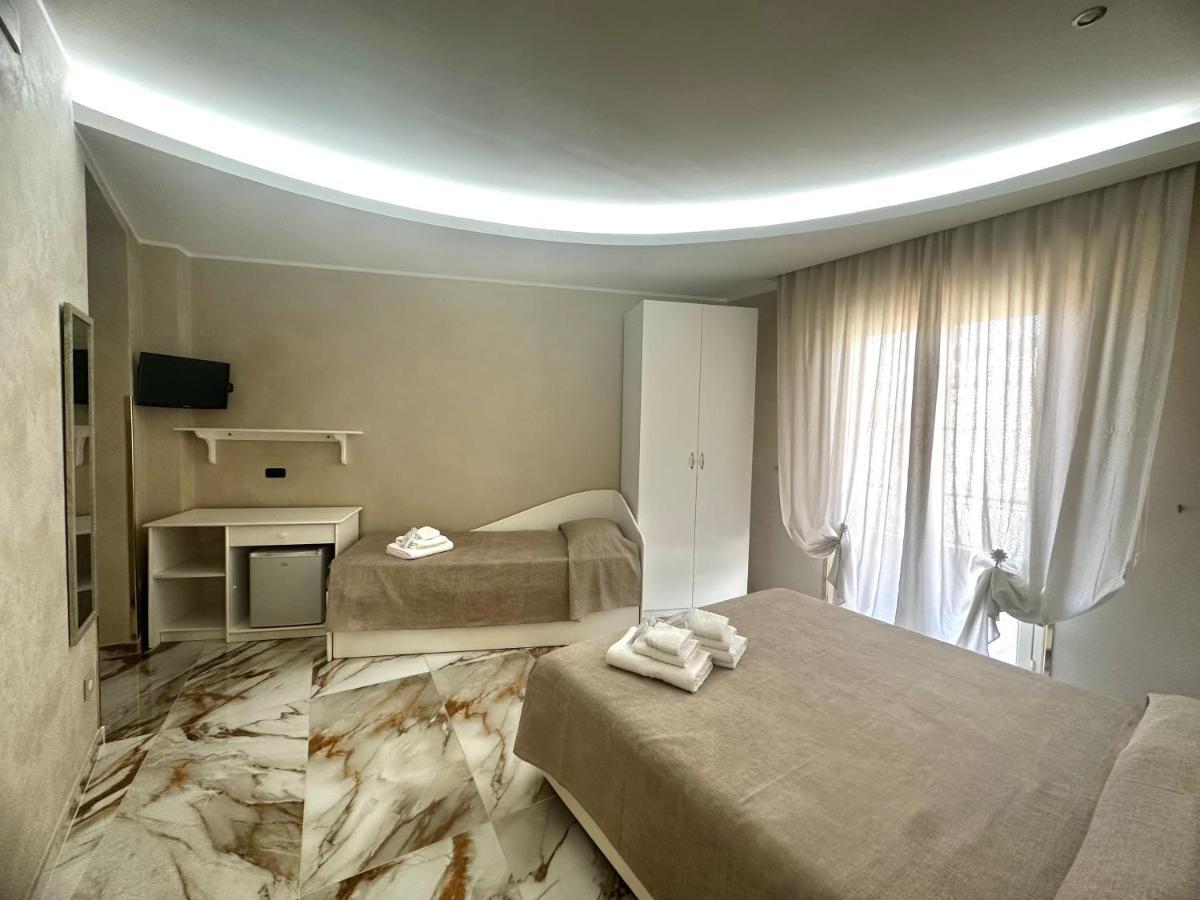 Narcisse Tropea Exterior foto